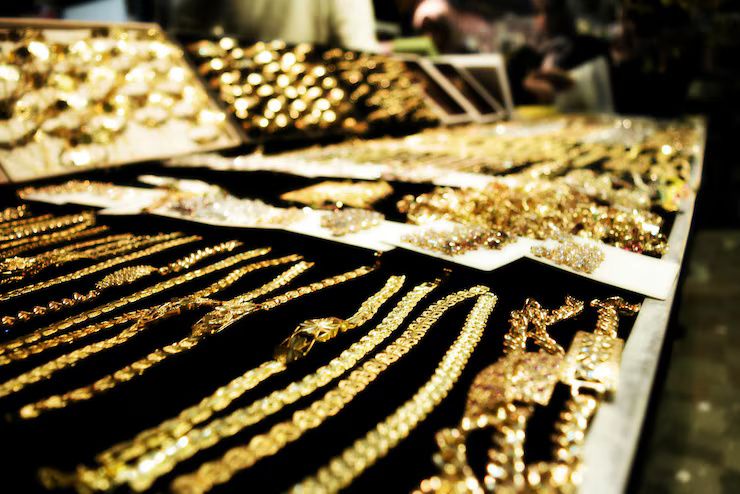 Rare Antique Jewelry Auctions Overview: Useful Tips, Suggestions, and Information