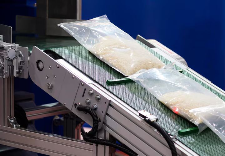 Guide to Packaging Machines: Basics, Explanation, and Informative Tips to Learn More