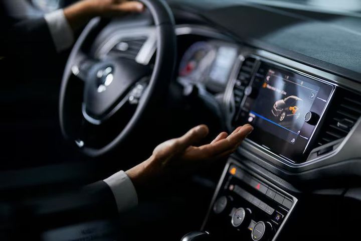 Modern Car Safety Technology Guide: Features, Benefits, and Latest Innovations