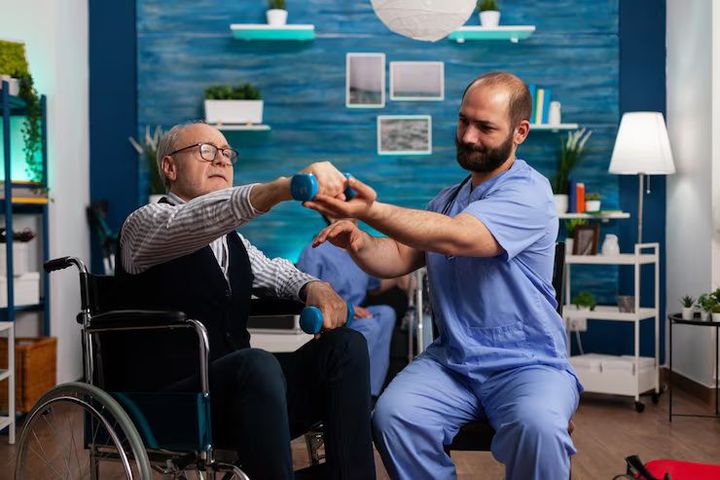 Physiotherapy Guide: Learn Treatment Basics, Benefits, and Recovery Tips