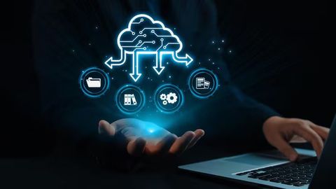 Cloud Solution Guide: Basics, Benefits, and Key Insights for Beginners