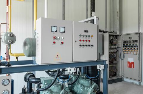 Industrial Panel Guide: Explore Types, Components, Applications, Controls, and Safety Factors