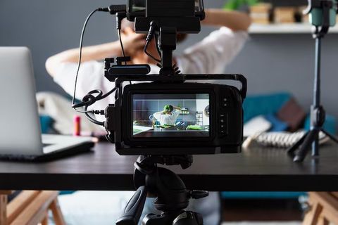 Video Advertising Platforms Guide for Marketers to Drive ROI