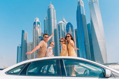 Abu Dhabi Trip Guide: Explore Culture and Modern Landmarks
