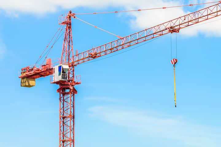 Crawler Cranes Guide: Types, Uses, Benefits, and Key Industry Applications Explained