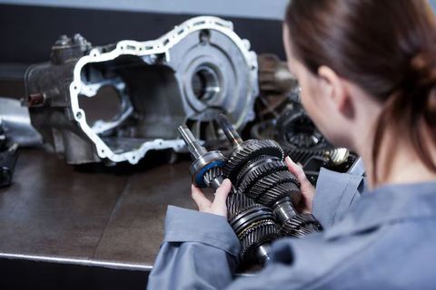 Industrial Spare Parts Guide: Bearings, Belts, Filters Explained