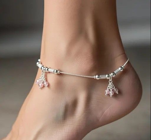 Traditional Anklets: Complete Guide to Cultural Meaning, Styles, and Modern Fashion