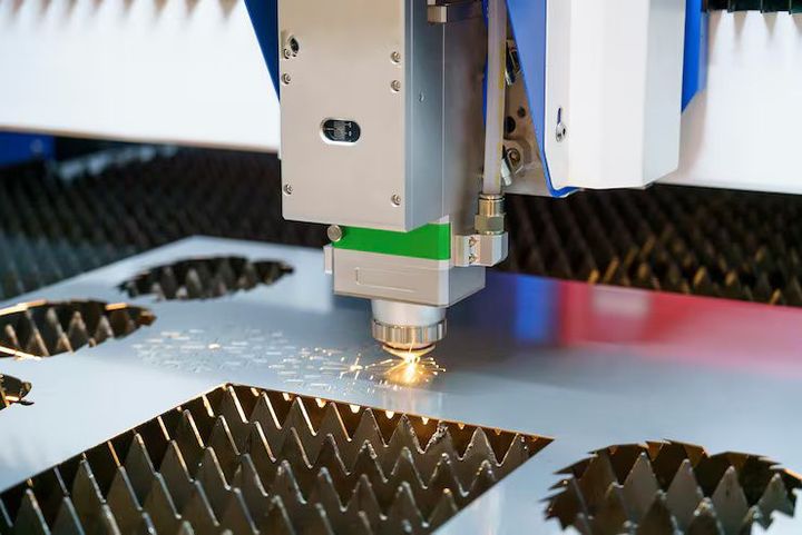 Fiber Laser Cutting Systems Guide: Basics, Benefits, and Key Insights