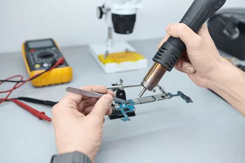 Soldering Machines Guide: Basics, Tips, and Essential Knowledge for Beginners