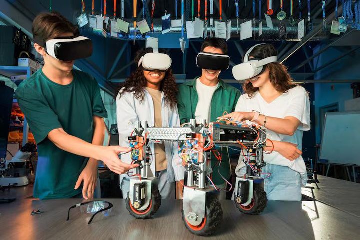 Medellín Tech Innovation Guide: Emerging Technologies and Career Opportunities
