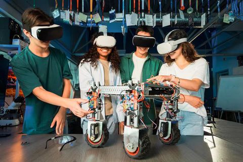 Medellín Tech Innovation Guide: Emerging Technologies and Career Opportunities