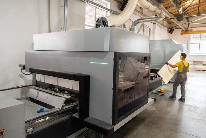 Coating Machines Explained: Types, Components, Coating Methods, Applications, Efficiency, Benefits and Selection Considerations