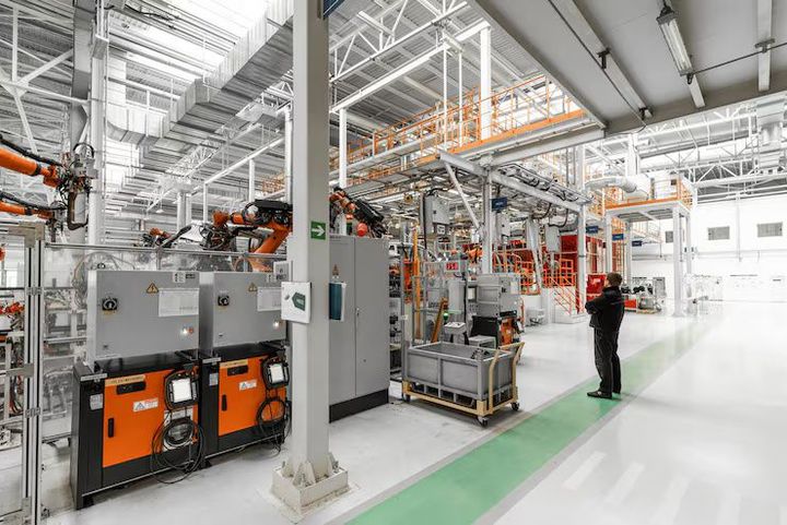 The Industrial Revolution: A Complete Guide to Its History and Effects