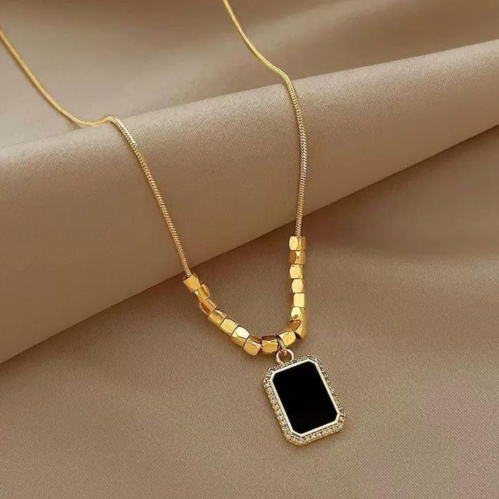 Titanium Necklaces Overview – Trends, Quality, and Jewelry Knowledge