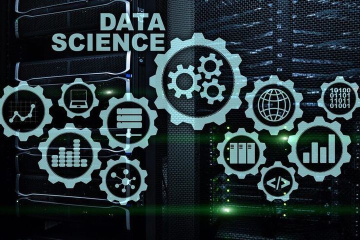 A Guide to Data Science Professional Certification and Its Role in Career Development