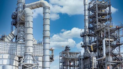 Industrial Ammonia: A Guide to Manufacturing, Properties, Applications, and Safe Handling