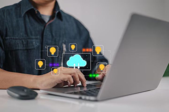 Fundamentals Cloud Computing Guide for Beginners Learn Core Concepts Easily