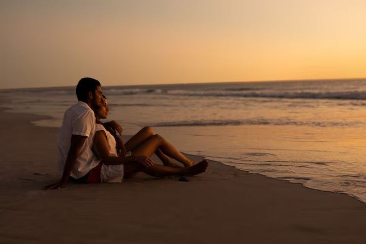 Beach Honeymoon Guide: Explore Romantic Destinations, Tips & Expert Insights