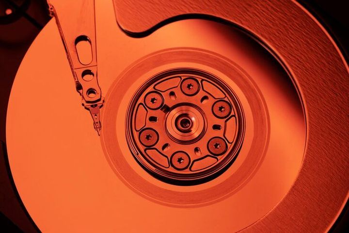 Artificial Disc Manufacturing Equipment Guide: Features, Ideas, and Industry Applications