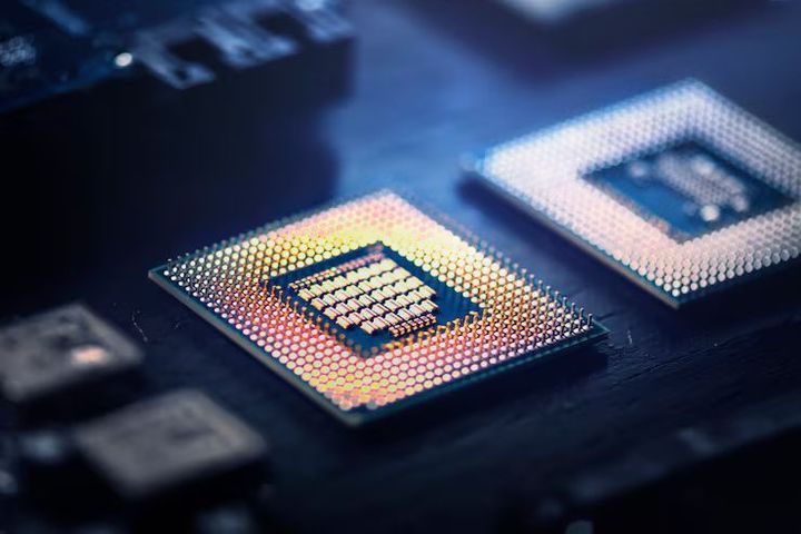 Superconducting Qubits Overview: Discover Components, Functions, and Performance Deta