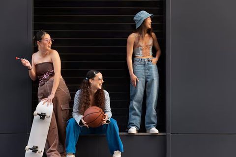 Streetwear Fashion Trends: A Complete Guide to Modern Urban Style