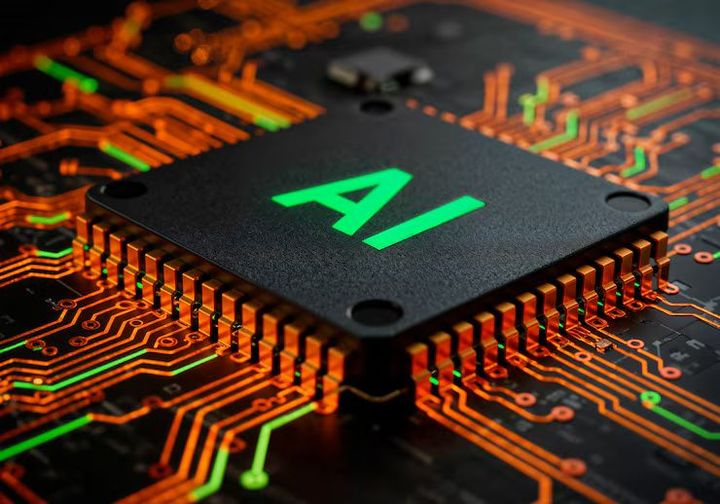 Neuromorphic Chips for AI: Informative Guide to Brain-Inspired Computing Technology