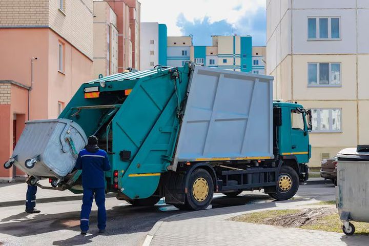 Bin Tippers Guide: Essential Information for Safe and Efficient Waste Handling