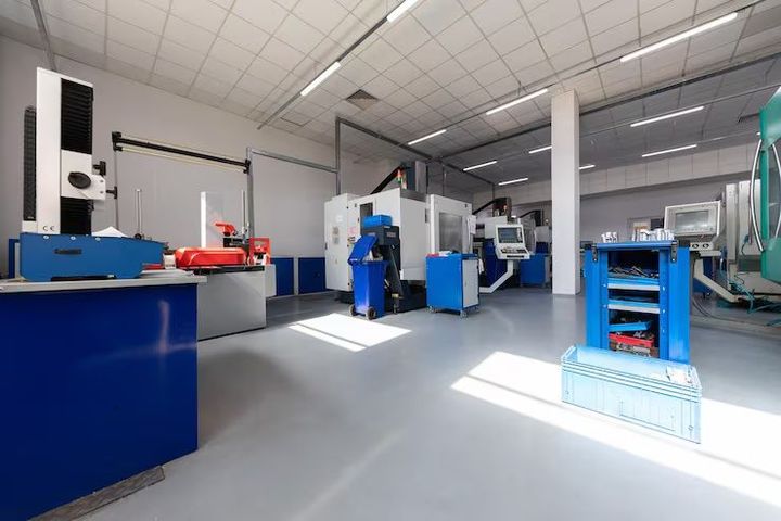 Tool Room Machinery Guide: Essential Basics, Features, and Industrial Insights