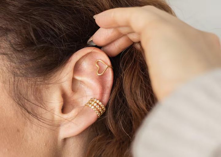 Ear Cuffs Overview: Everything About Modern Ear Jewelry