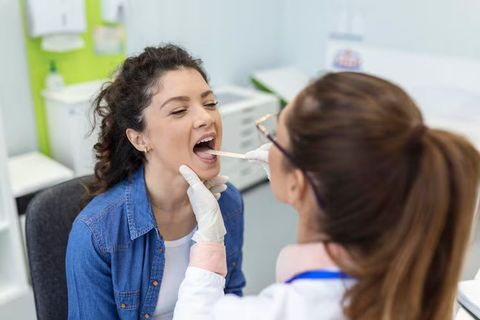 Oral Infections & Treatment: Essential Guide to Causes, Symptoms, and Care Options