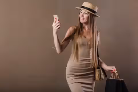 Revolve Fashion Platform Explained: Features, Products, and Online Shopping Experience Tips