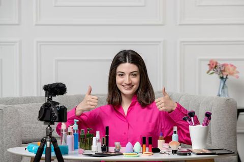 Influencer Marketing for Brand Awareness Online
