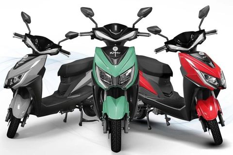 Unsold Electric Scooters and E-Bikes Are Being Cleared Out at Surprising Prices