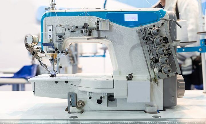Garment Cutting Machines Guide: Explore Types, Features, Applications, Capacity, and Planning Factors