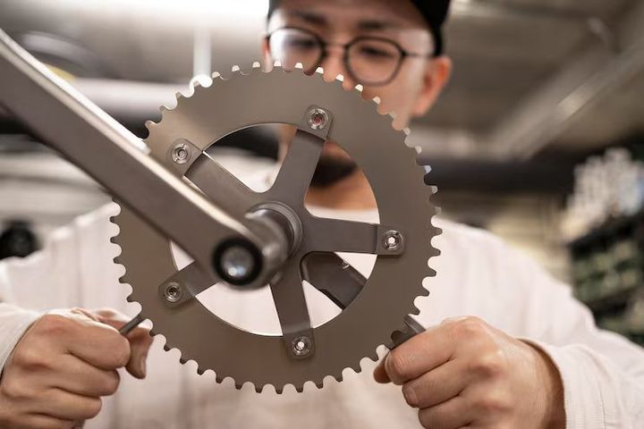 Clutch Plate Manufacturing Equipment Guide: Key Machines and Industry Insights