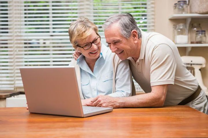 A Complete Guide to Understanding the Internet for Seniors