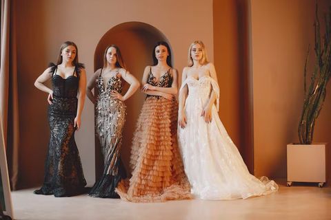 Luxury Dress Trends: Guide to Modern Luxury Outfit Ideas and Fashion Information