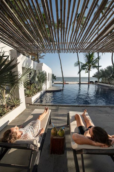 Explore Luxury Beach Villas With Private Pools And Seaside Comfort Guide