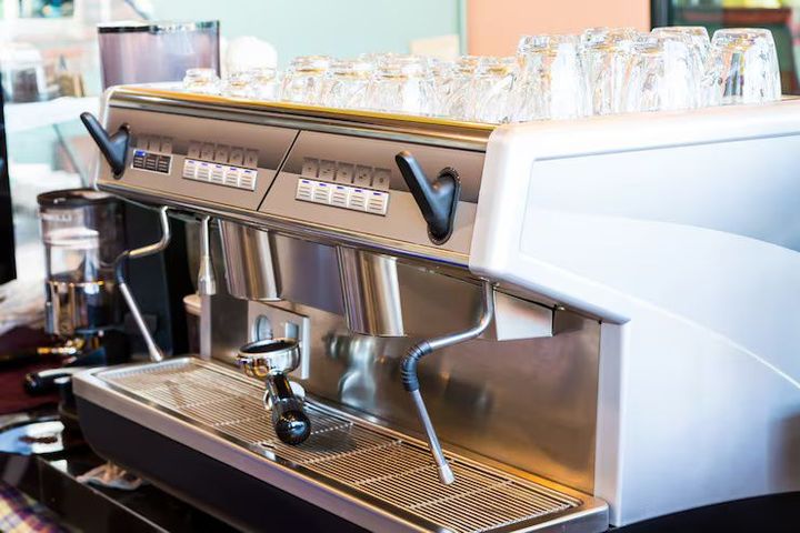Cold Press Machines Guide: Explore Types, Components, Applications, Benefits, and Planning Factors
