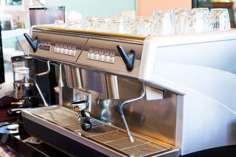 Cold Press Machines Guide: Explore Types, Components, Applications, Benefits, and Planning Factors