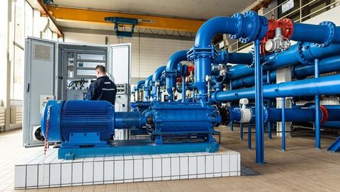 Complete Guide to Submersible Industrial Pumps: Types, Uses & Selection