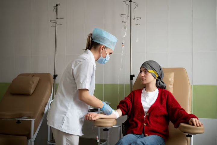 Chemotherapy Side Effects: Complete Guide to Causes, Symptoms, and Management