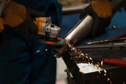 Metal Polishing Machines Overview: Explore Equipment, Polishing Methods, Materials, and Planning Factors