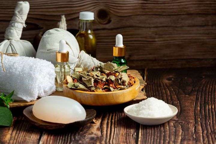 Ayurveda Healing Retreats: Complete Guide to Natural Wellness and Holistic Recovery