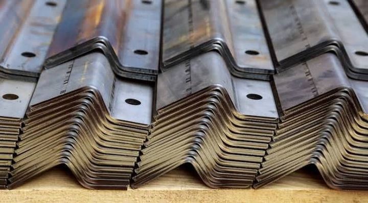 Metal Processing Machinery Guide: Understanding Equipment, Methods, and Applications