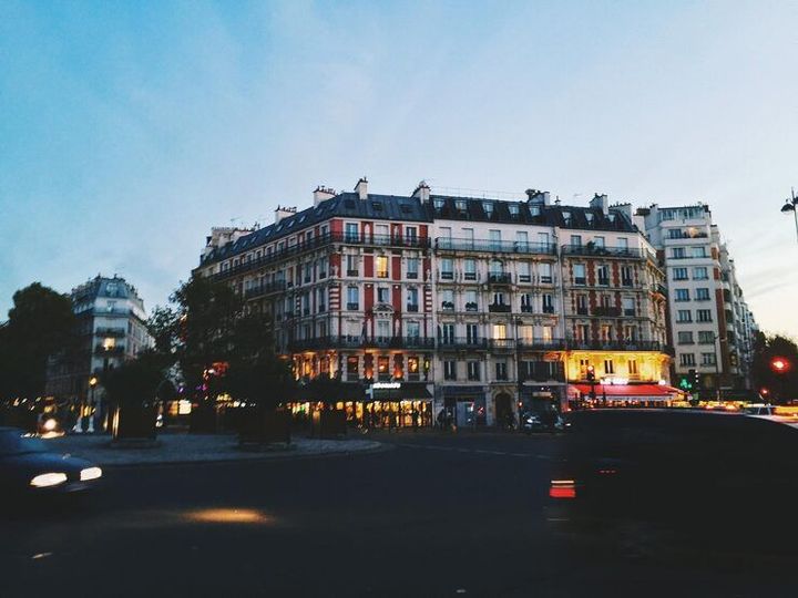 Hotel Booking in London Guide: Explore Areas, Tips, and Key Insights