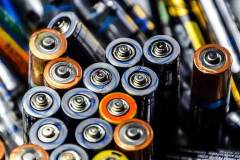 Battery Manufacturing Systems Overview: Discover Equipment, Production Methods, and Important Facts