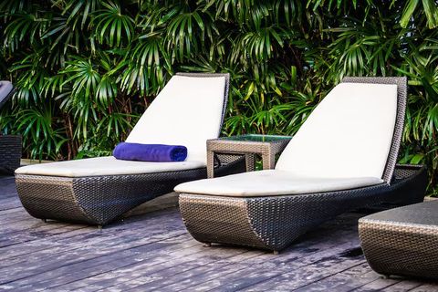 Frost-Proof Rattan Patio Recliners: Complete Guide to Durable Outdoor Comfort
