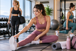 Athletic Clothing for Women: Complete Guide to Comfort, Performance, and Fabric Technology