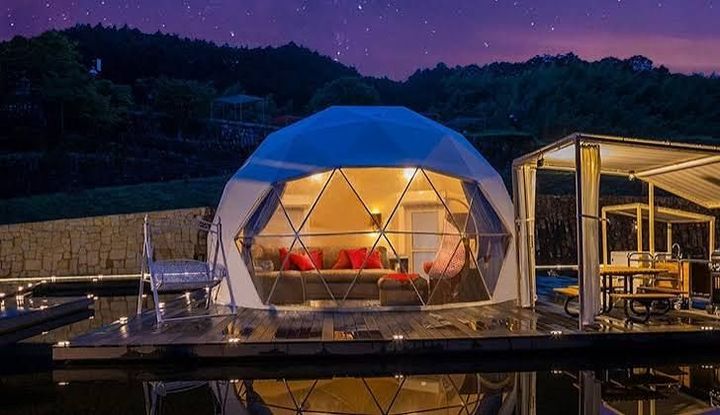 Luxury Glamping Resorts: Outdoor Hospitality & High-End Accommodations Tips